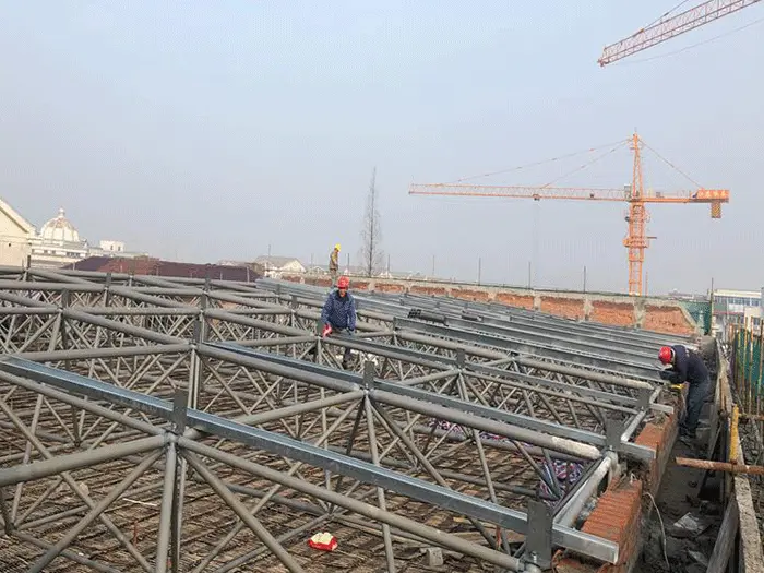宜兴四小体育馆网架